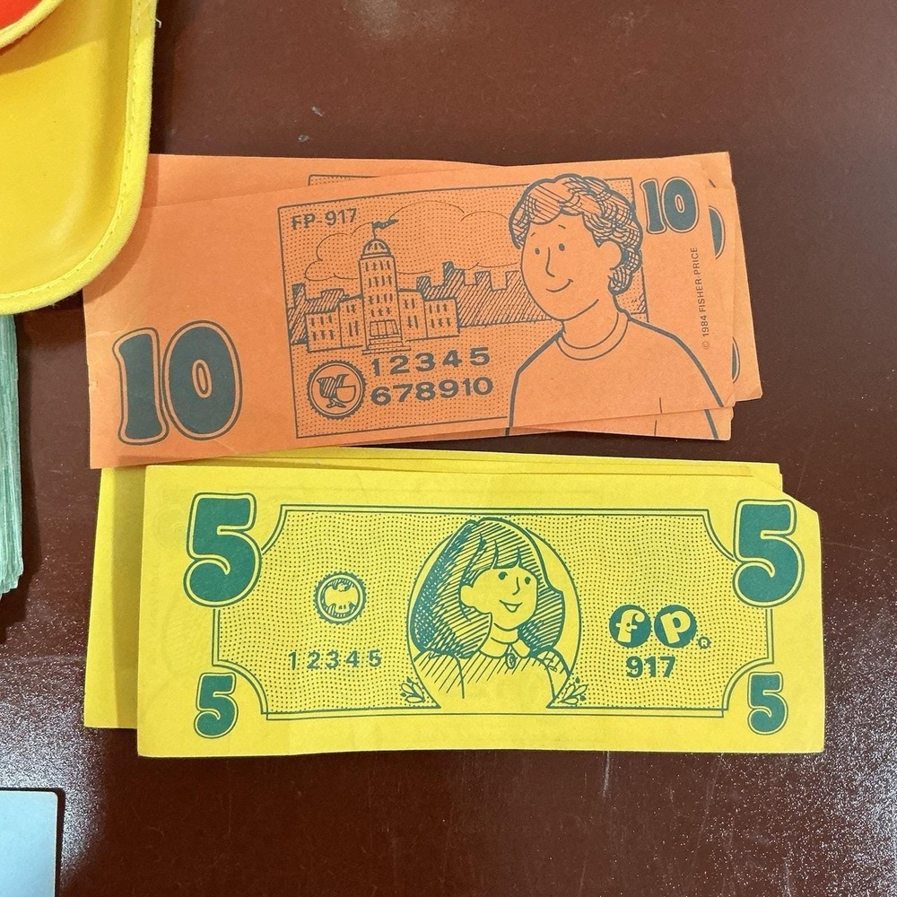 Vintage Fisher Price Little Helper Shopping Set Coins, Calculator, Wallet, Money - Picture 4 of 6